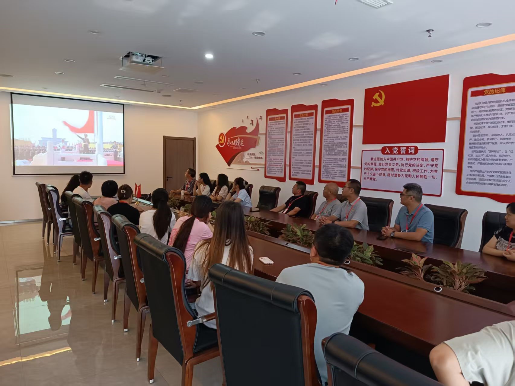 20250903643774.jpg 932.jpg